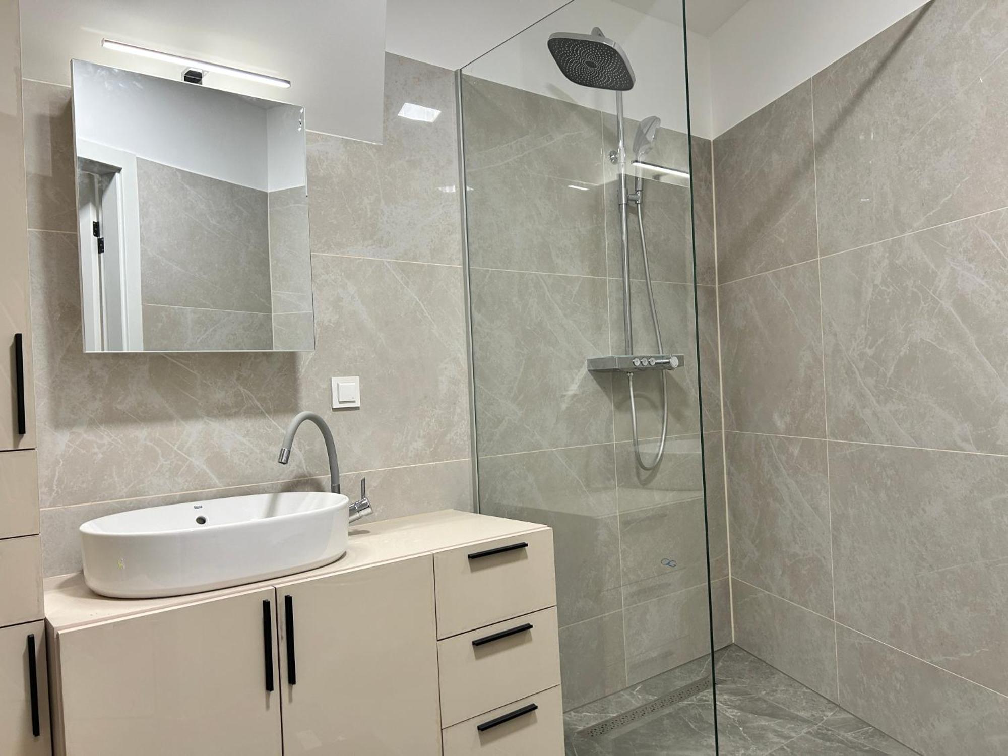 Asp Modern Apartments With Balcony & Free Parking Виена Екстериор снимка